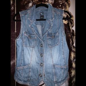 French cuff denim vest